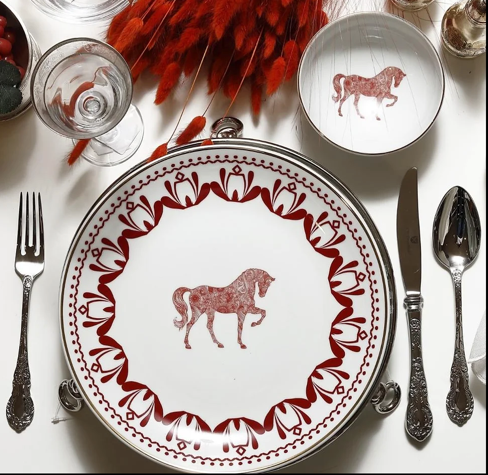 Horse Luck Red Collection